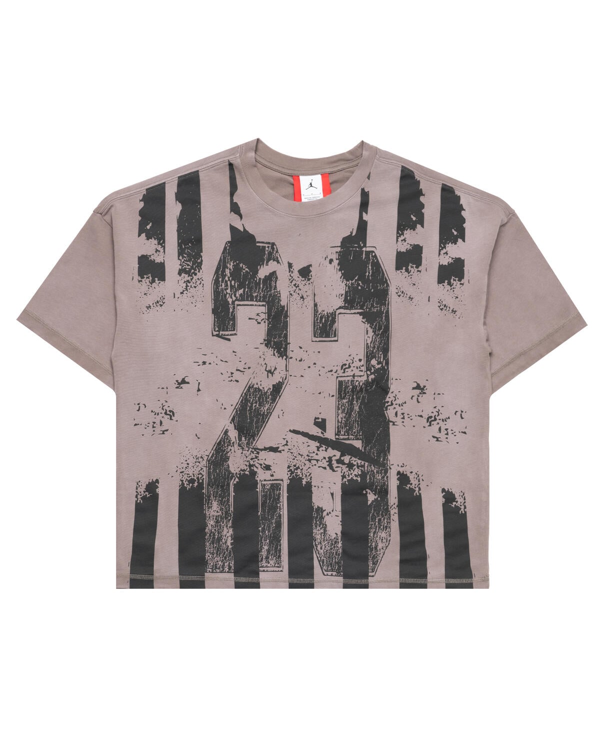 air-jordan-essentials-t-shirt-